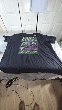 Monster Jam Grave Digger Shovel Sharp T-Shirt Black 3XLT